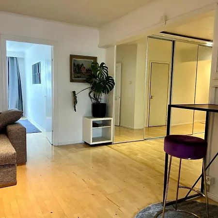Spacious 3 In Appartement