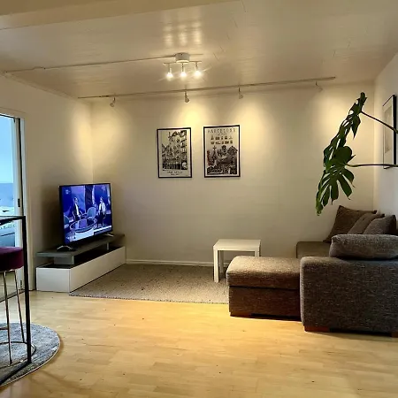 Spacious 3 In Huoneisto Turku