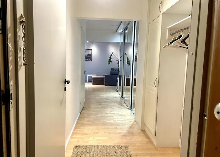 Lägenhet Spacious 3 In